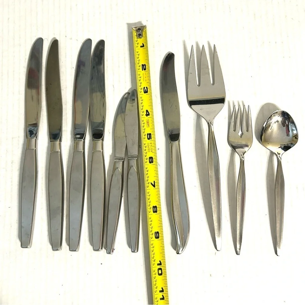 Miscellaneous Lot of 10 Pieces Stainless Flatware  Butter Knives Serving